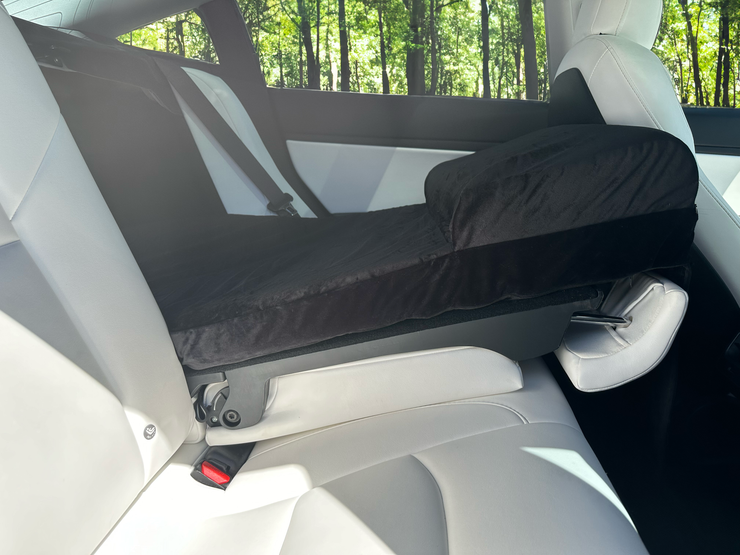 TESMAT Solo Mattress for Model 3 | Tesla Mattresses + Privacy Screens TESMAT Solo Mattress for Model 3 | Tesla Mattresses + Privacy Screens